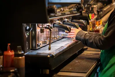 Cafe Gainsboro - Profesyonel Kahve Hazırlama ve Ürün Kalitesi Vurgusu
