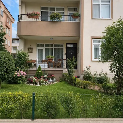 Giriş katı kiralık 3+1 daire — emlak ilan kartı tasarımı